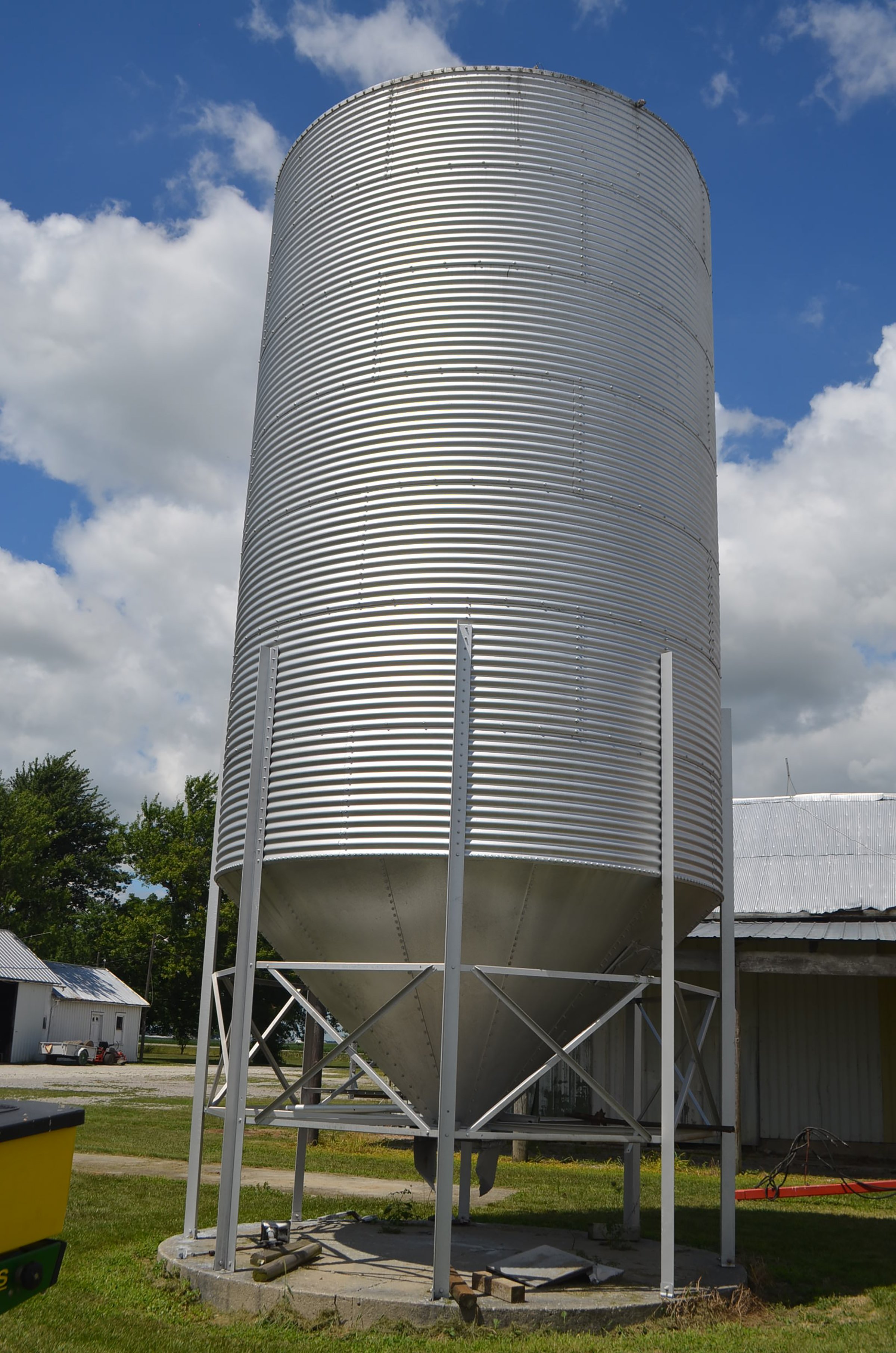 Property photo 68 - FARM EQUIPMENT AUCTION IN PAULDING COUNTY, OHIO